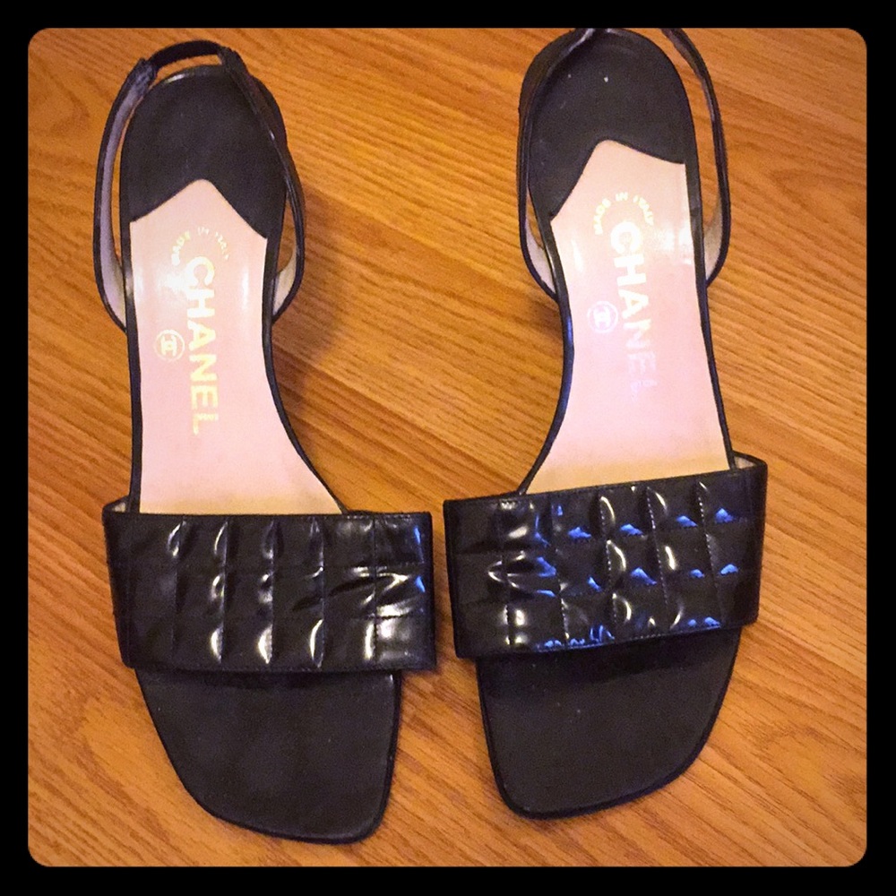 Chanel strappy heel sandal EUC 38.5